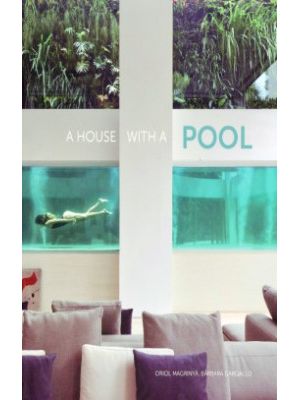 A House With A Pool (bilingue)