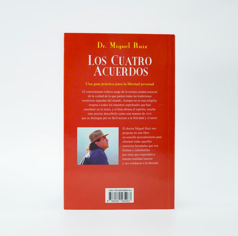 LOS-CUATRO-ACUERDOS-contraportada