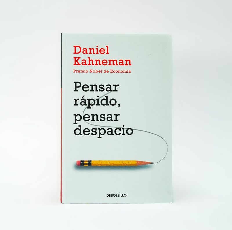 PENSAR-RAPIDO-PENSAR-DESPACIO-portada