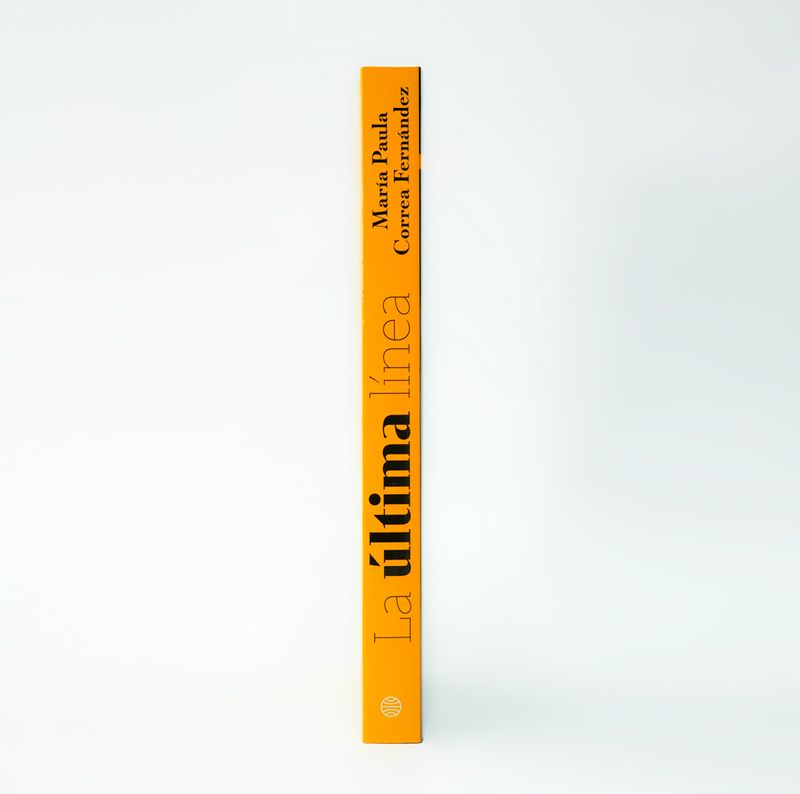 LA-ULTIMA-LINEA-lomo